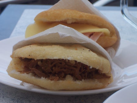 Arepas - venezuelský chléb